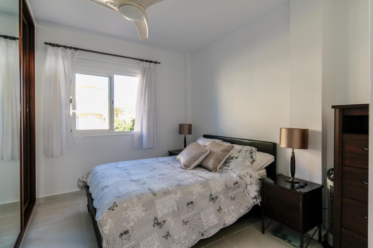 Golf View Apartment - Stunning Ocean View Golf Del Sur San Miguel de Abona Buitenkant foto