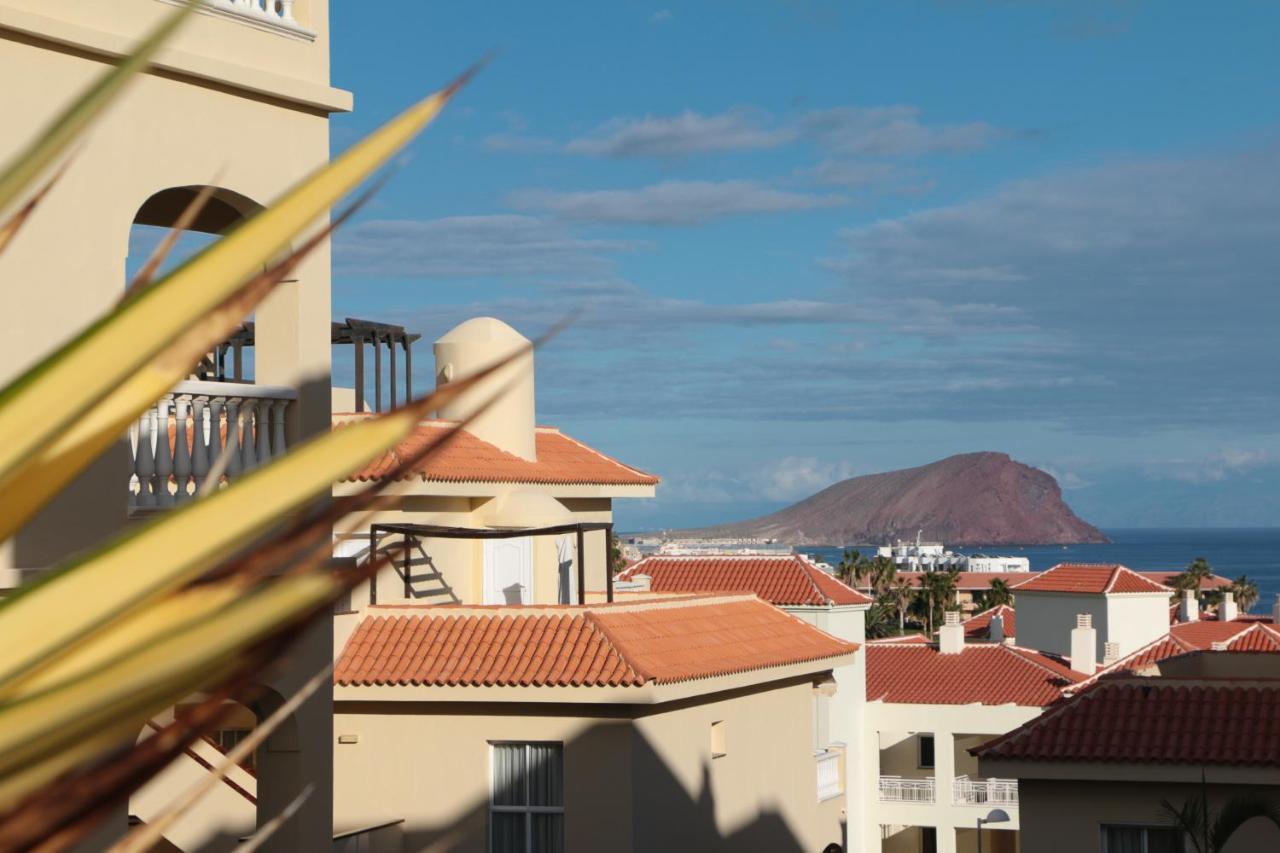 Golf View Apartment - Stunning Ocean View Golf Del Sur San Miguel de Abona Buitenkant foto