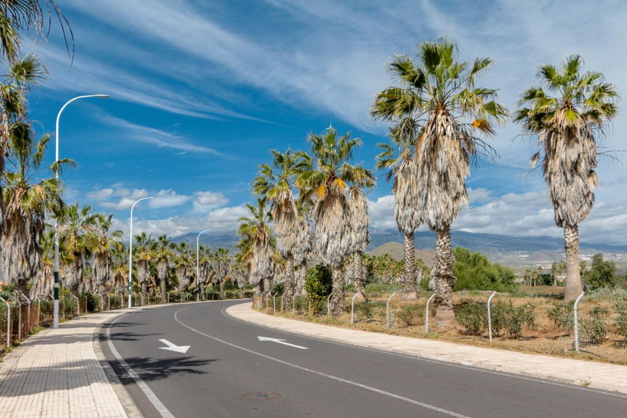 Golf View Apartment - Stunning Ocean View Golf Del Sur San Miguel de Abona Buitenkant foto